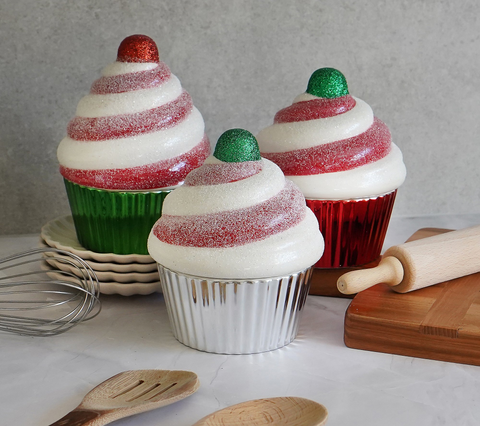 HomeWorx by Slatkin & Co. 3 6-oz Holiday Cupcake Candles